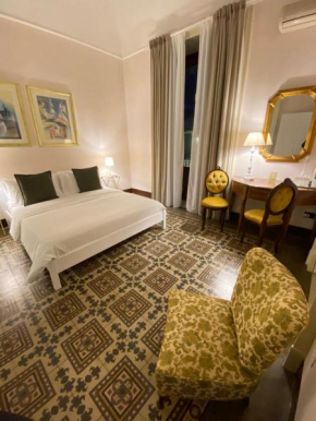 Гостиница Living Suite Catania Pacini, Катания